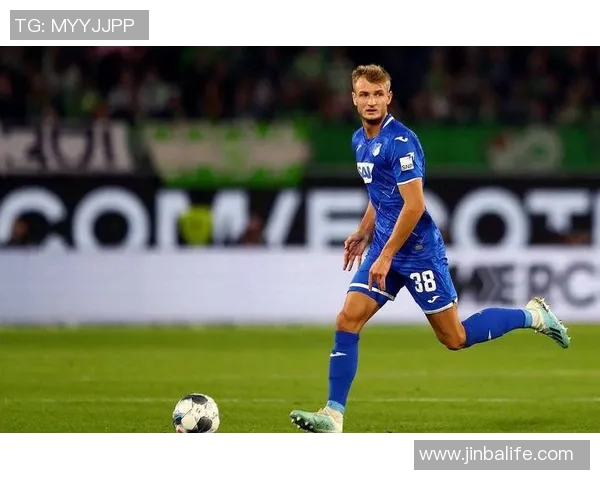 天下足球十大黑马球星揭秘 崭露头角的神奇人物你了解多少